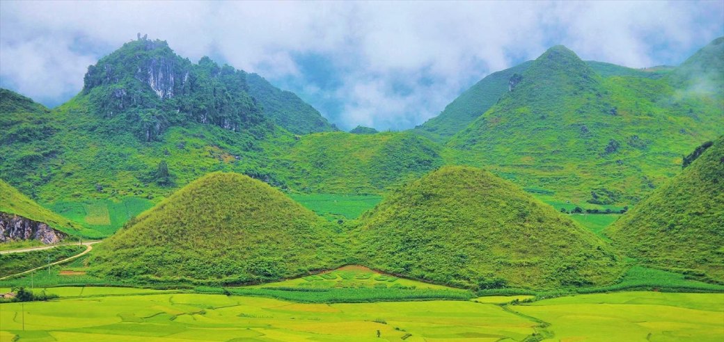 Quan Ba Twin Mountains
